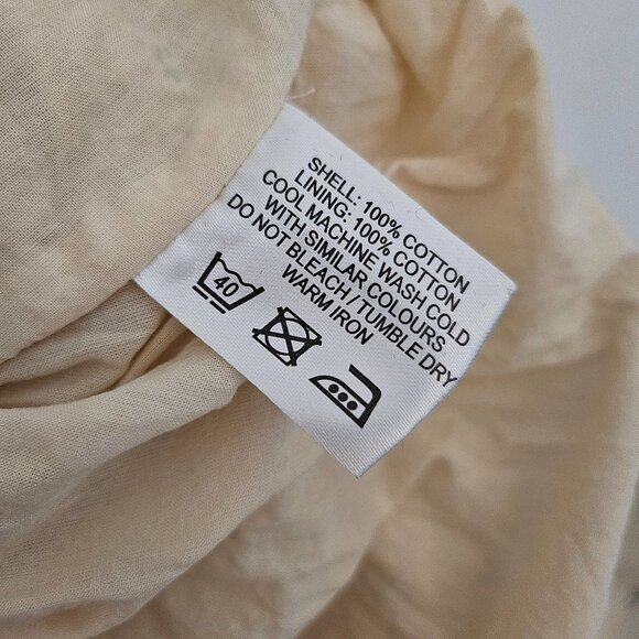 Meadows Illustrated Crop Top - Picture 3 of 7